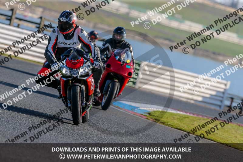PJM Wedding Photography;enduro digital images;event digital images;eventdigitalimages;mallory park;mallory park photographs;mallory park trackday;mallory park trackday photographs;no limits trackdays;peter wileman photography;racing digital images;trackday digital images;trackday photos